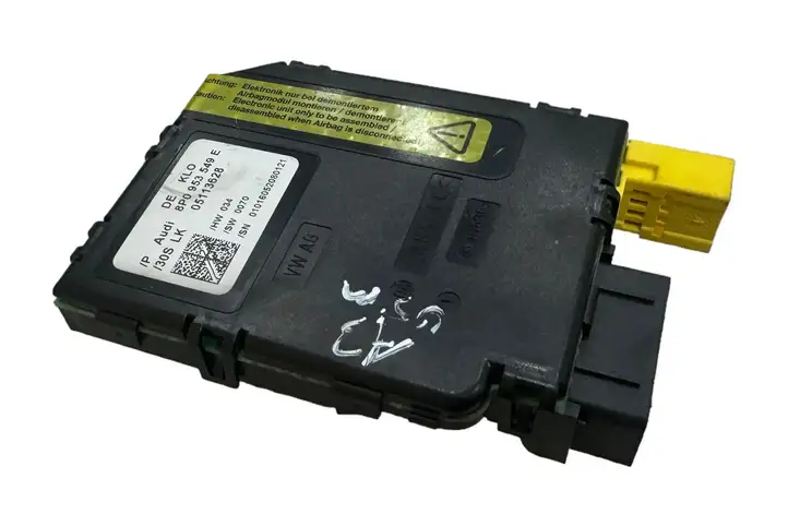 Audi A3/S3 8P (2004 - 2008) 8P0953549E Датчик угла поворота руля — фото 1