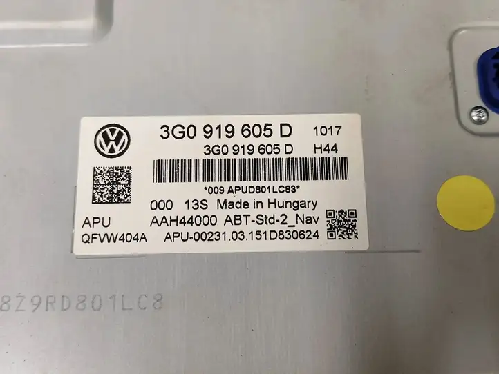 Volkswagen PASSAT B8 (2015 - ) 3G0919605D Магнитола / мультимедийная система — фото 9