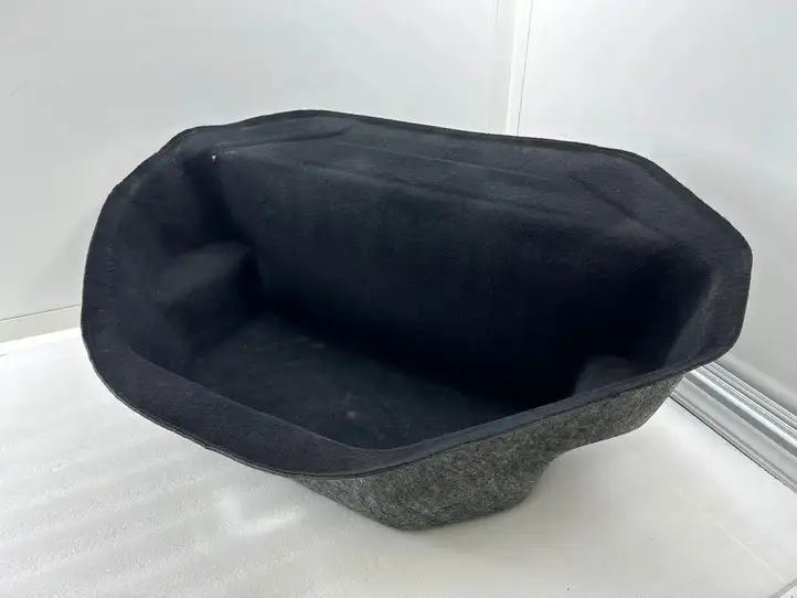 Tesla Model S (2016 - 2021) 103837800C Обшивка бардачка — фото 2