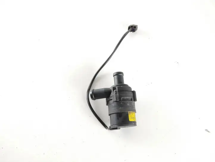BMW X5 E70 (2006 - 2013) 9001733E Топливный насос Webasto — фото 1