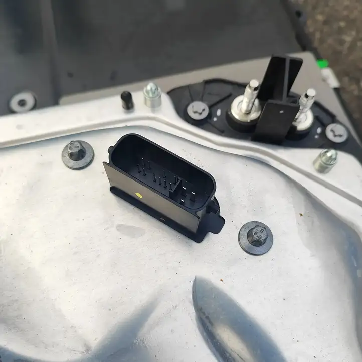 Tesla Model 3 (2017 - 2023) 108672500L Аккумулятор гибридного / электрического автомобиля — фото 8