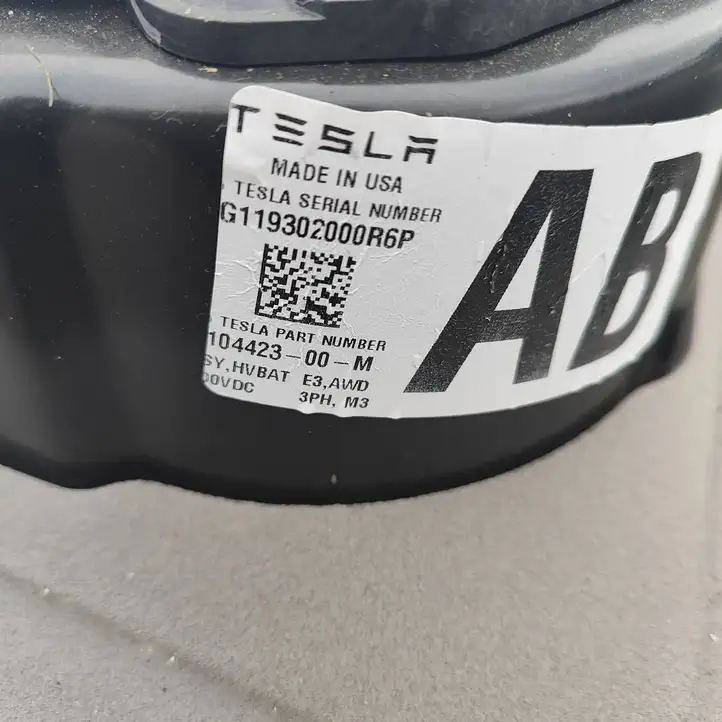 Tesla Model 3 (2017 - 2023) 108672500L Аккумулятор гибридного / электрического автомобиля — фото 2