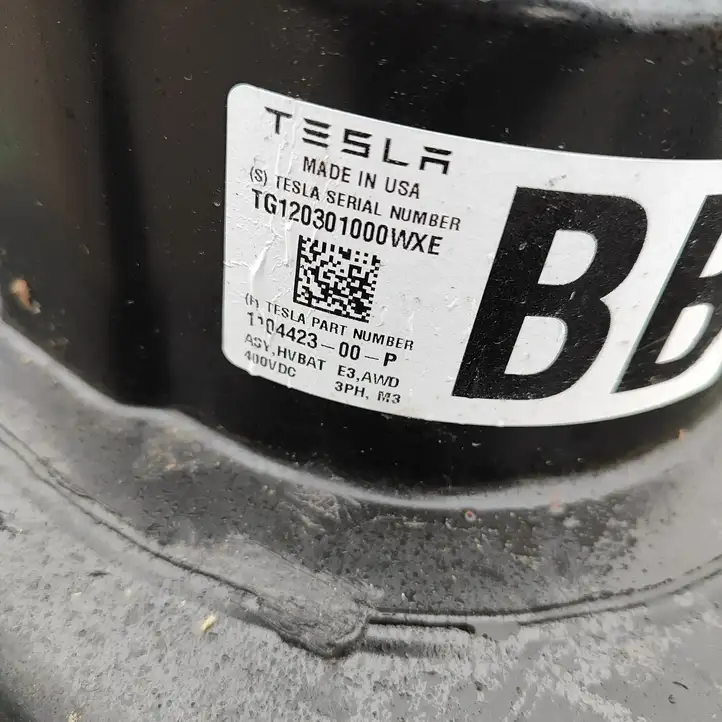 Tesla Model 3 (2017 - 2023) 110442300P Аккумулятор гибридного / электрического автомобиля — фото 9
