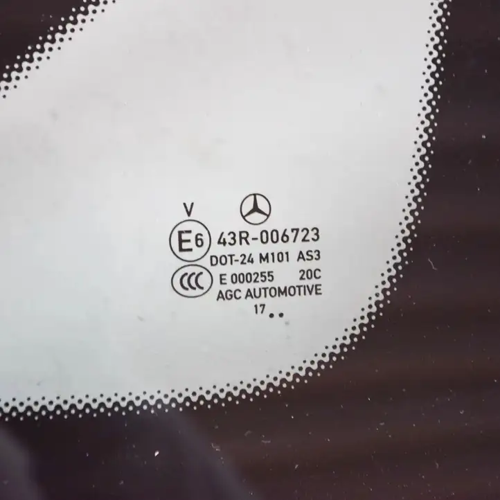 Mercedes-Benz EQA (2021 - ) A2476705900 Заднее боковое стекло — фото 7