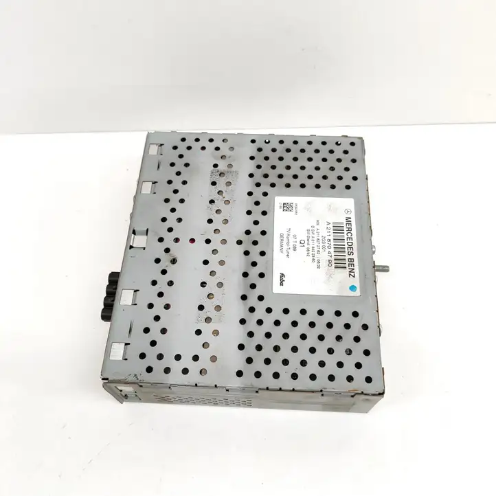 Mercedes-Benz GL X164 (2006 - 2012) A2118704790 Блок Hi-Fi аудиосистемы — фото 4