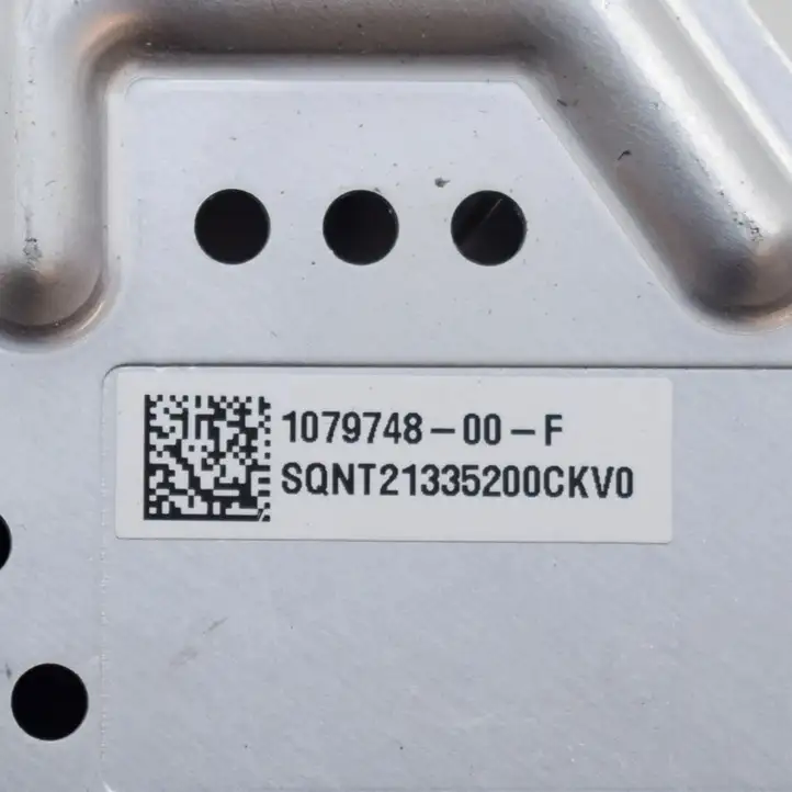 Tesla Model 3 (2017 - 2023) 107974800F Усилитель звука — фото 9