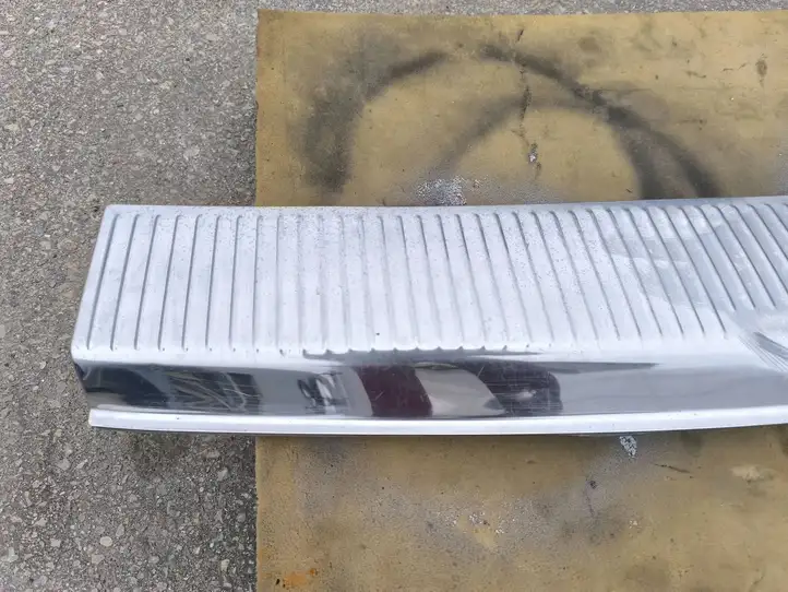 Volkswagen Multivan T5 (2003 - 2015) 7H5864585A Задний порог кузова — фото 7