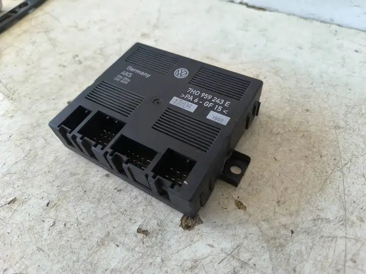 Volkswagen Multivan T5 (2003 - 2015) 7H0959243E Блок управления раздвижными дверями (ECU) — фото 1