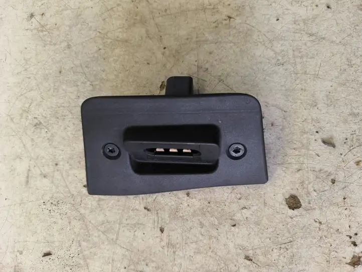 Volkswagen Multivan T5 (2003 - 2015) 7H0907496A Контакт двери — фото 4