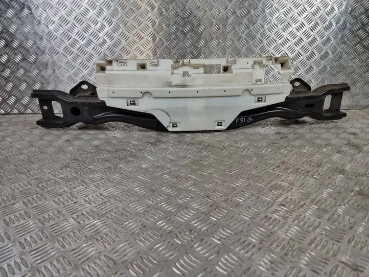 BMW 3 F30 F35 F31 (2012 - 2018) 51128054200 Кронштейн заднего бампера — фото 1
