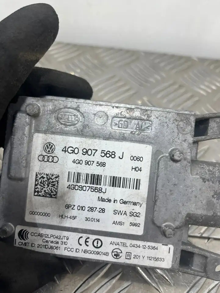 Audi A7 S7 4G (2010 - 2014) 4G0907568J Радар контроля слепых зон — фото 5