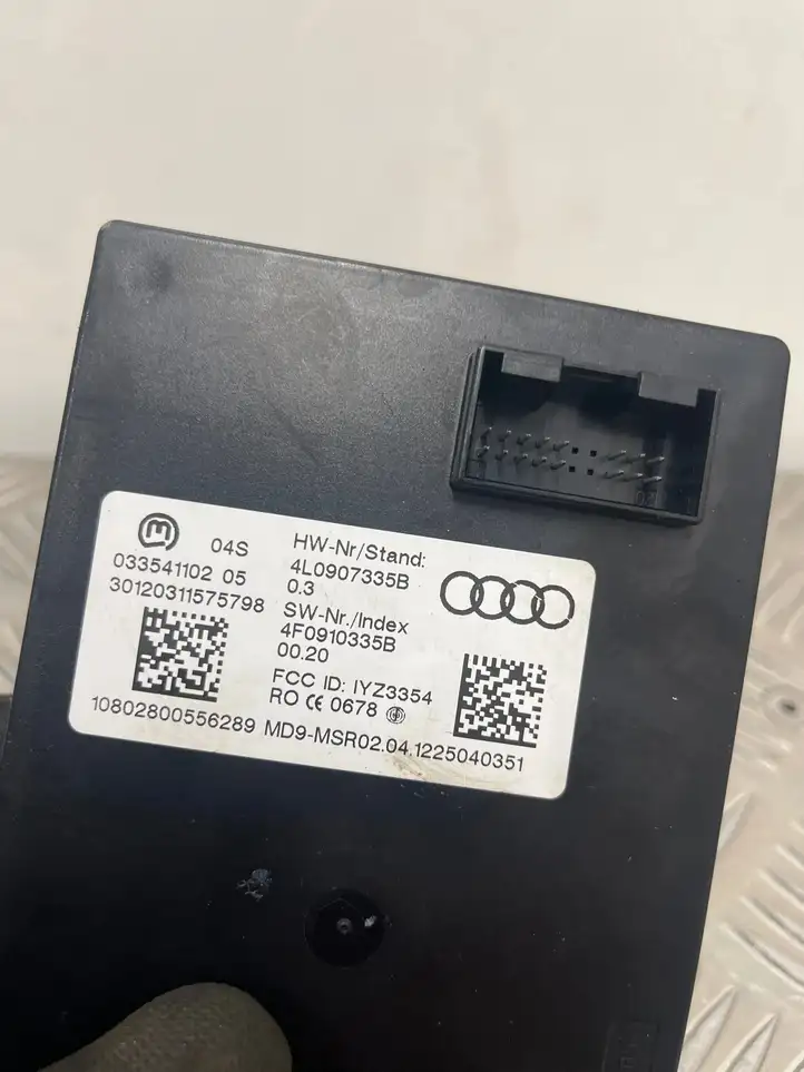 Audi Q7 4L (2009 - 2015) 4L0907335B Блок бесключевого доступа — фото 4
