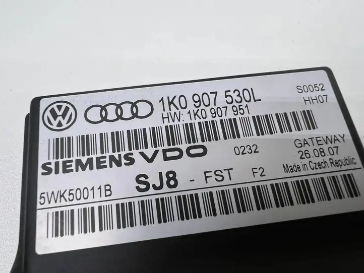 Volkswagen Cross Touran I (2006 - 2010) 1K0907530L Модуль Gateway — фото 4