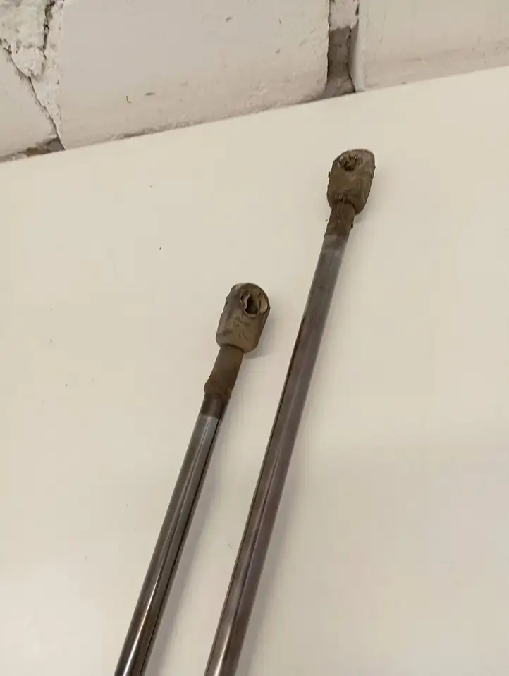 Volkswagen Transporter - Caravelle T4 (1990 - 2003) 701829331S Амортизатор крышки багажника — фото 3
