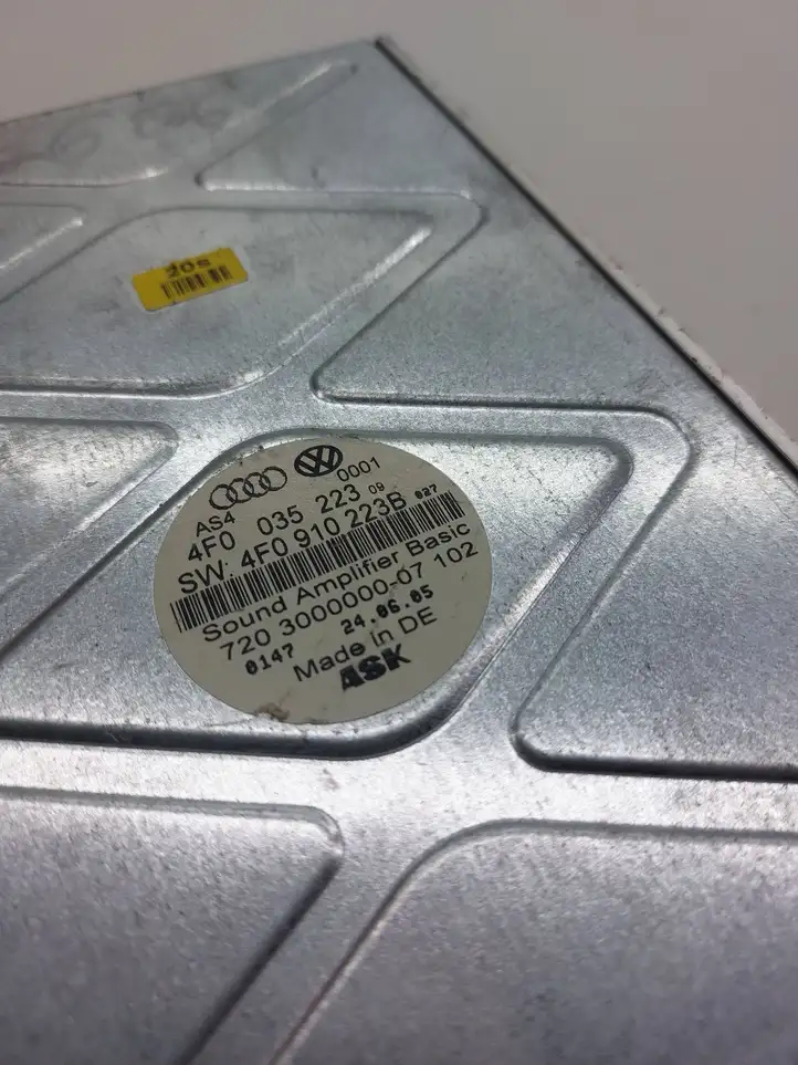 Audi A6 S6 C6 4F (2008 - 2011) 4F0910223B Усилитель звука — фото 6