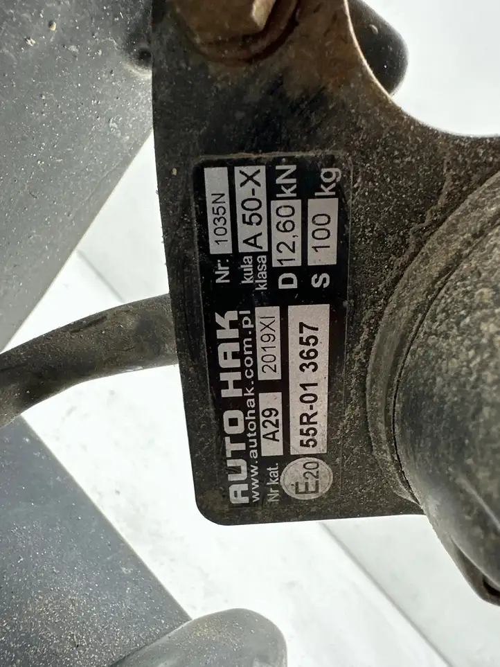 Audi A8 S8 D4 4H (2010 - 2014) Комплект буксировочного крюка — фото 4