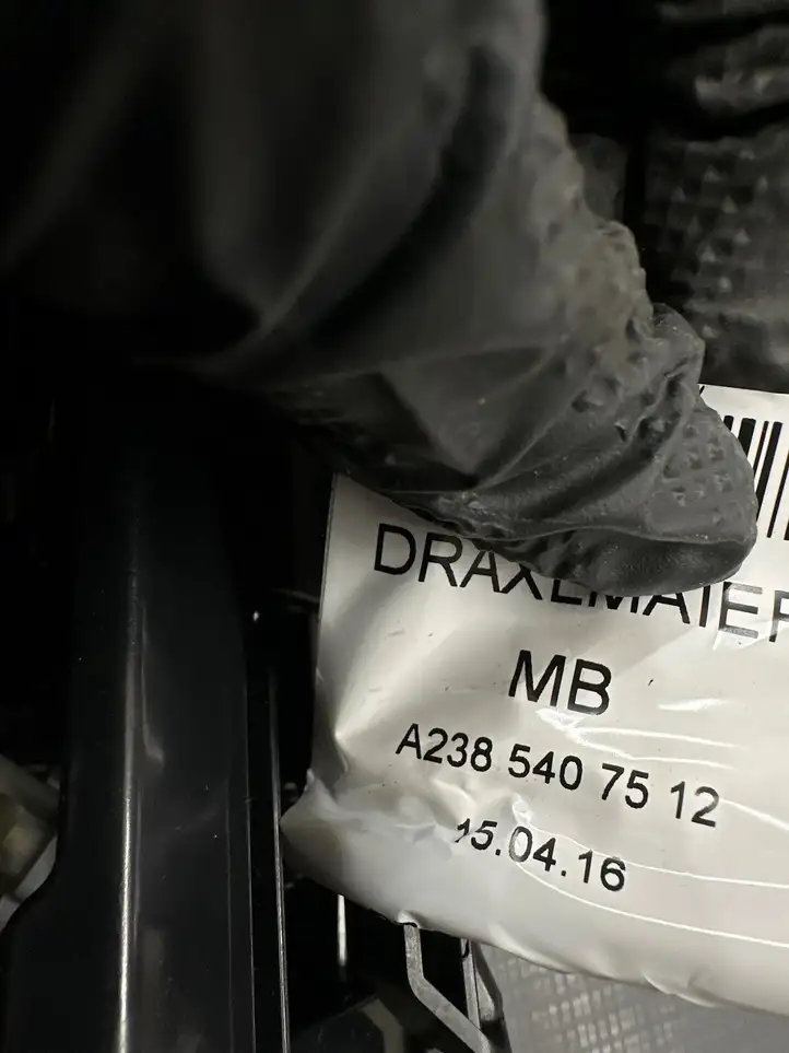 Mercedes-Benz E W238 (2017 - ) A2385407512 Задний воздушный дефлектор — фото 4
