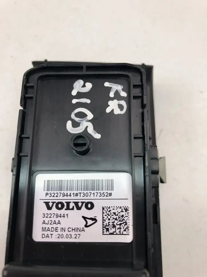 Volvo XC40 (2017 - ) 32279441 Кнопка стеклоподъемников — фото 4