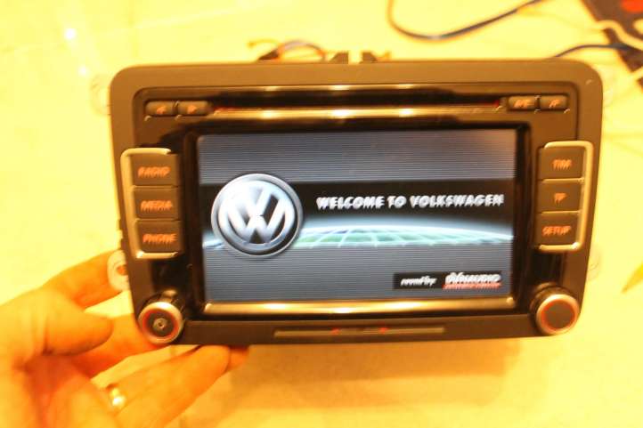 3C8035190 Volkswagen Tiguan Radija/ CD/DVD grotuvas/ navigacija