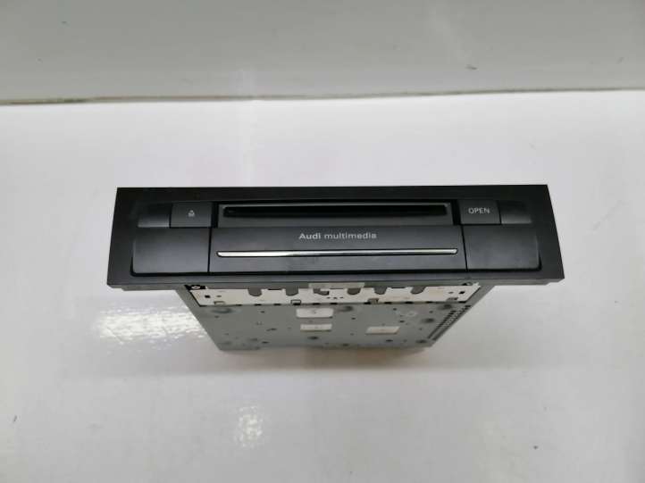 4L0035670 Audi Q7 4L Radija/ CD/DVD grotuvas/ navigacija