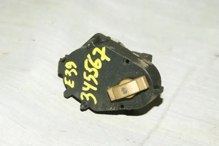 BMW 5 E39 (1996 - 2003) 64118377462 Мотор заслонки отопителя — фото 5