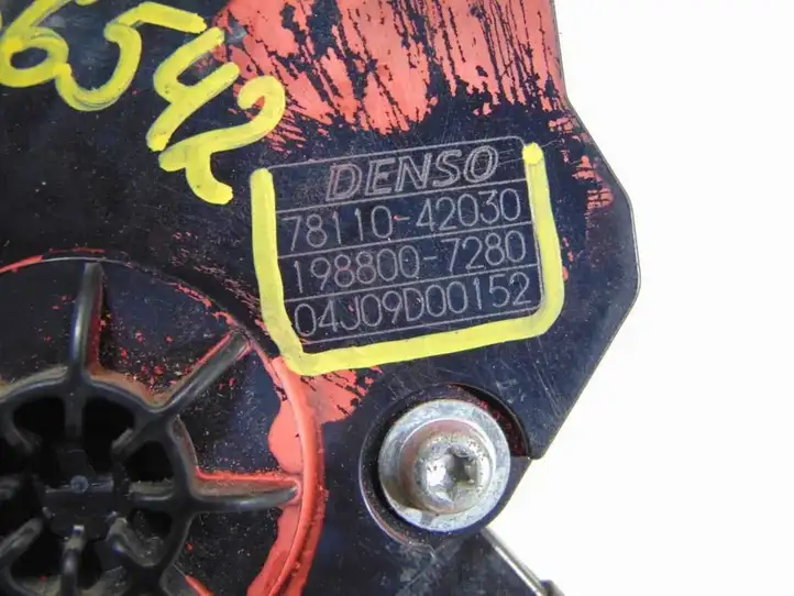 Toyota RAV 4 (XA30) (2006 - 2016) 7811042030 Педаль акселератора — фото 6