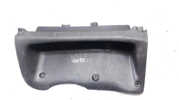 2M5XA043K93AAW Ford Focus Kita salono detalė