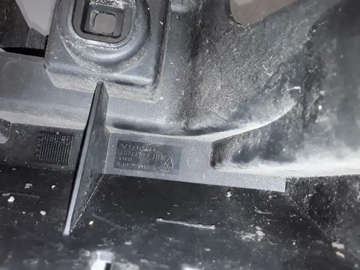 Volvo S60 (2004 - 2010) 08693389 Кронштейн заднего бампера — фото 3