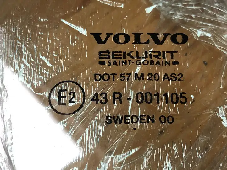 Volvo V70 (2000 - 2004) Стекло задней двери — фото 2