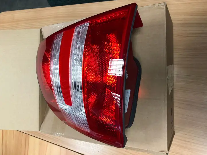 Skoda Fabia Mk1 (6Y) (1999 - 2007) 6Y9945111D Задний фонарь в кузове — фото 4