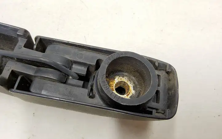 Toyota Yaris (2012 - 2014) Поводок заднего стеклоочистителя — фото 3