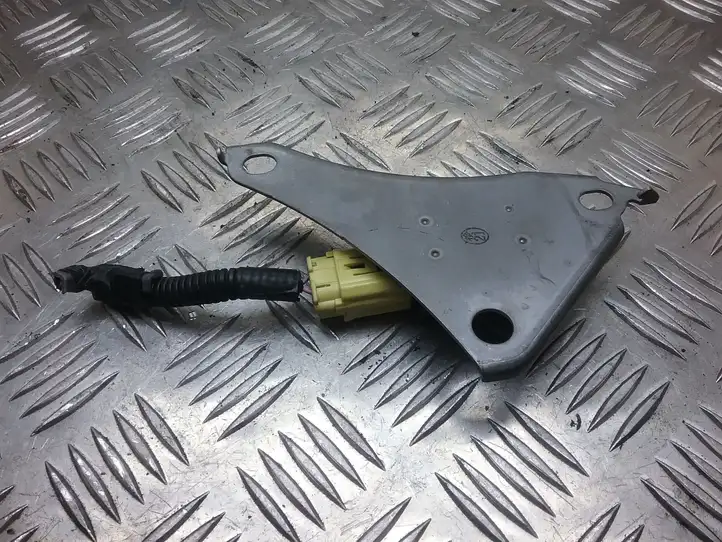Lexus ES 250 - 300 - 330 (2001 - 2006) 8983033070 Датчик удара SRS — фото 4