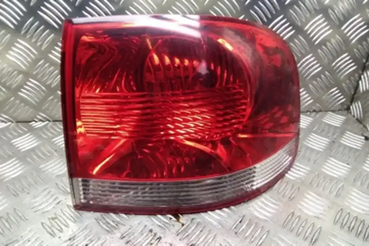 Volkswagen Touareg I (2002 - 2010) 7L6945096K Задний фонарь в кузове — фото 1