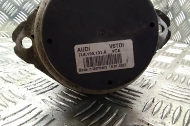 Volkswagen Touareg I (2002 - 2010) 7L8199131A Опора двигателя — фото 2