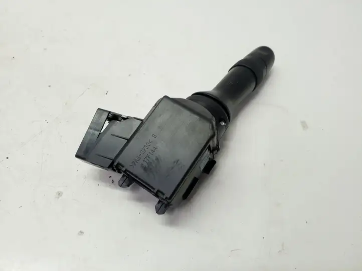 Toyota Avensis T270 (2009 - 2012) 17F003 Переключатель стеклоочистителей — фото 4
