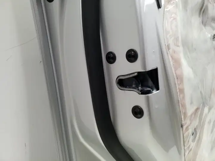 Opel Astra J (2012 - 2015) Дверь — фото 4