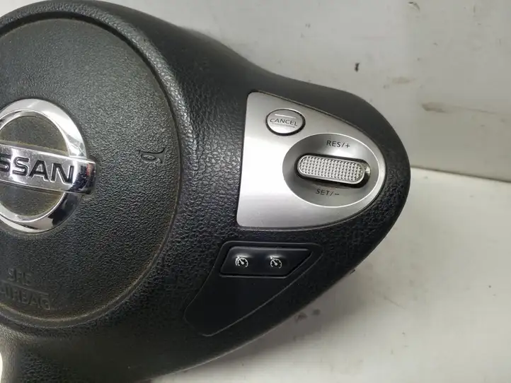 Nissan Juke I F15 (2010 - 2018) NK70S1A10 Подушка безопасности руля — фото 4