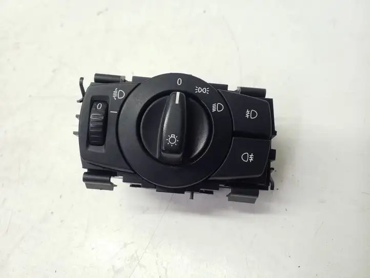 BMW 3 E90 E91 (2005 - 2012) 6932794 Включатель фонарей — фото 4