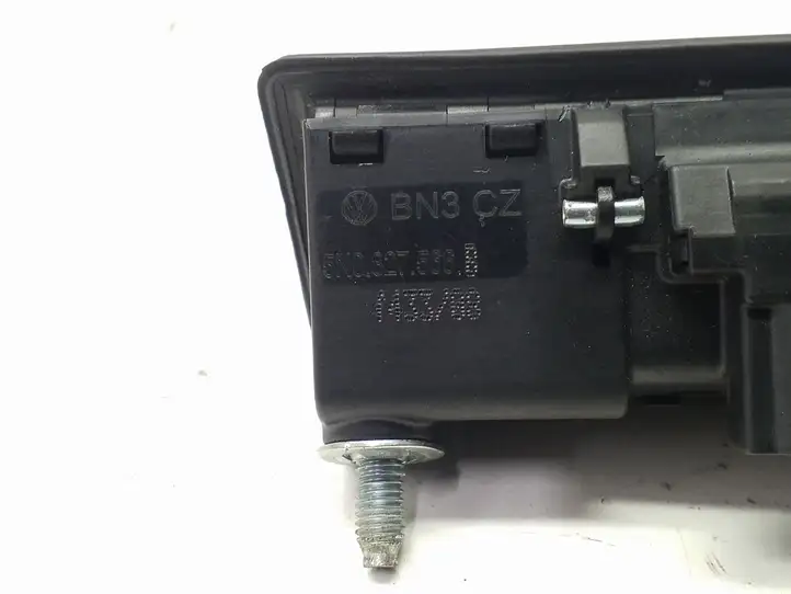 Audi A5 8T 8F (2007 - 2011) 5N0827566B Кнопка закрытия крышки багажника — фото 3