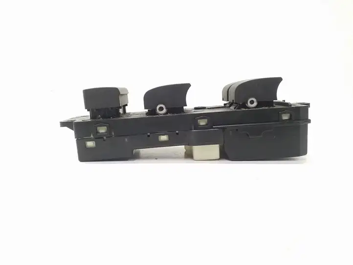 Chevrolet Captiva (2013 - 2016) 202006613 Блок кнопок стеклоподъемников — фото 2