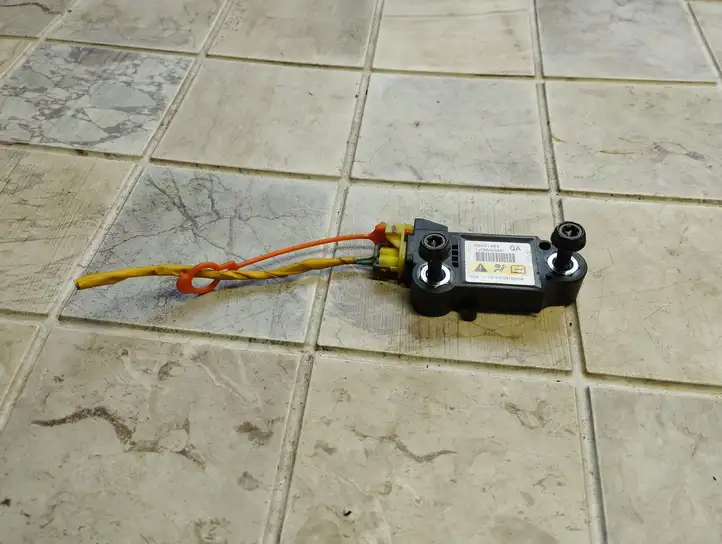 Chevrolet Captiva (2006 - 2011) 96631484 Датчик удара SRS — фото 1