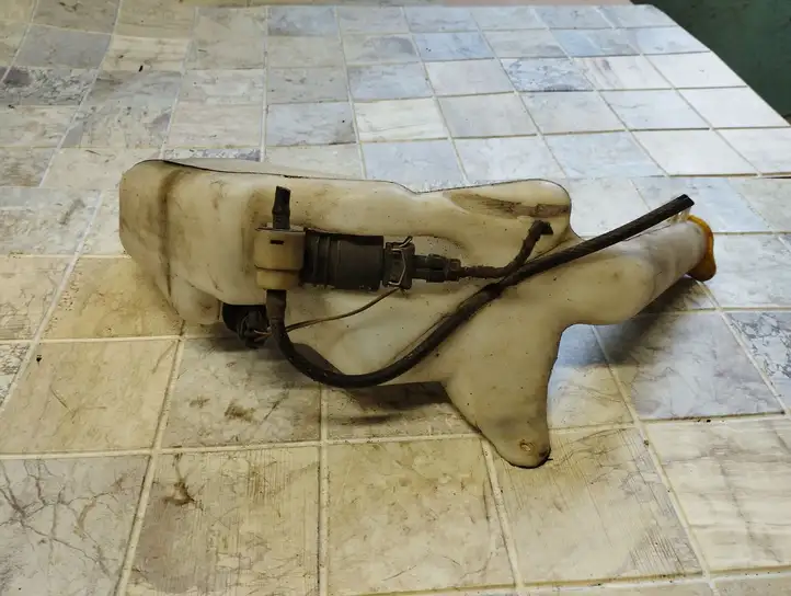 Opel Astra G (1998 - 2004) Бачок омывателя стекла — фото 4