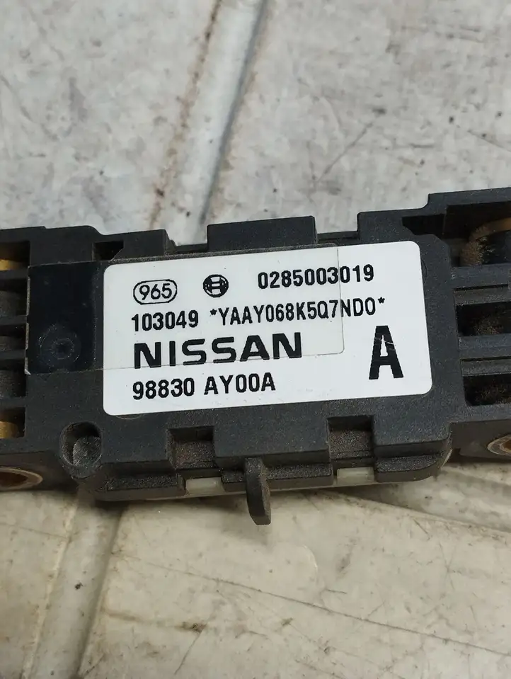 Nissan Note (E11) (2006 - 2014) 0285003019 Датчик удара SRS — фото 2