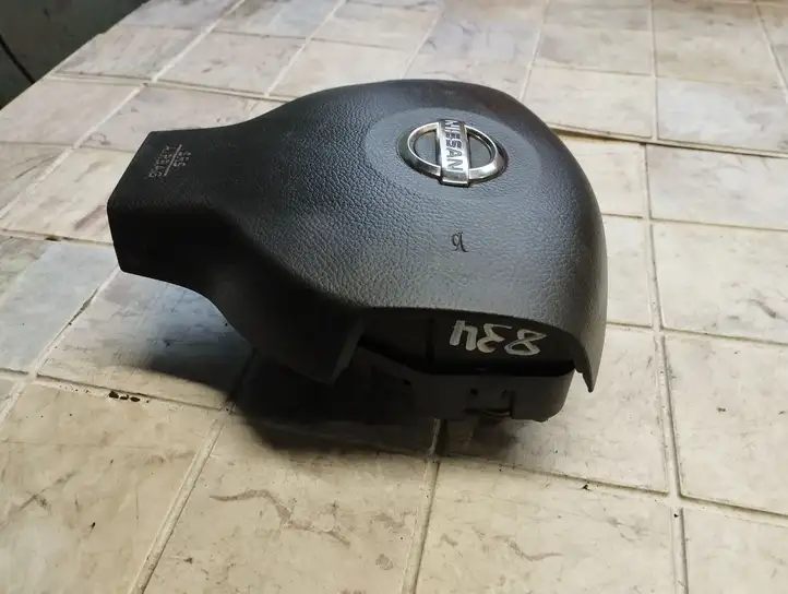 Nissan Note (E11) (2006 - 2014) Подушка безопасности руля — фото 3