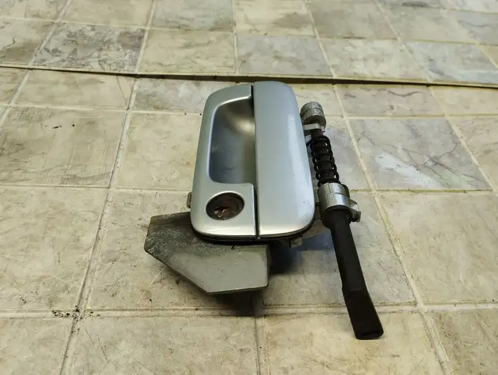 Citroen Berlingo (2003 - 2007) 9621858877 Ручка крышки багажника — фото 2