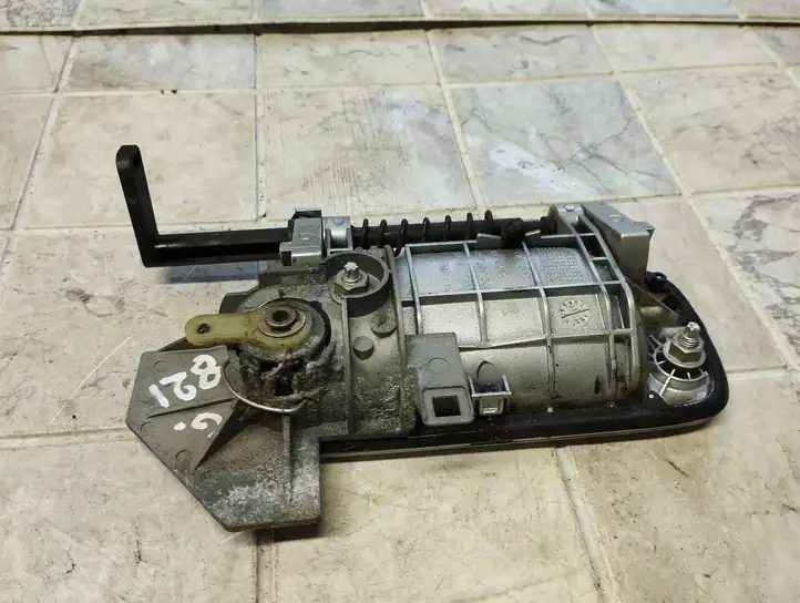 Citroen Berlingo (2003 - 2007) 9621858877 Ручка крышки багажника — фото 4