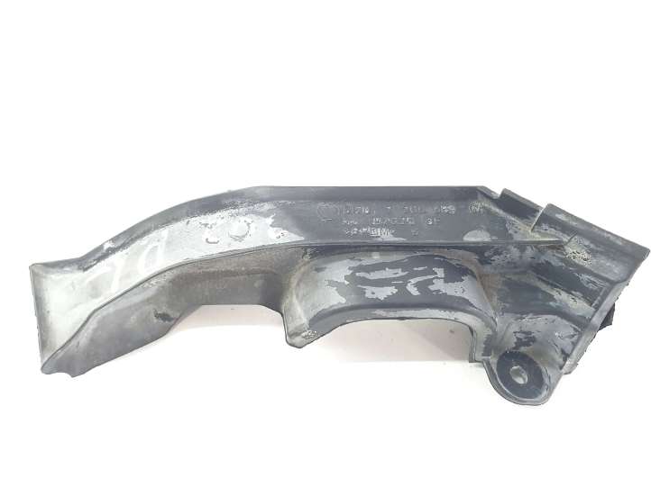 720656904 BMW 6 F12 F13 Kita variklio skyriaus detalė