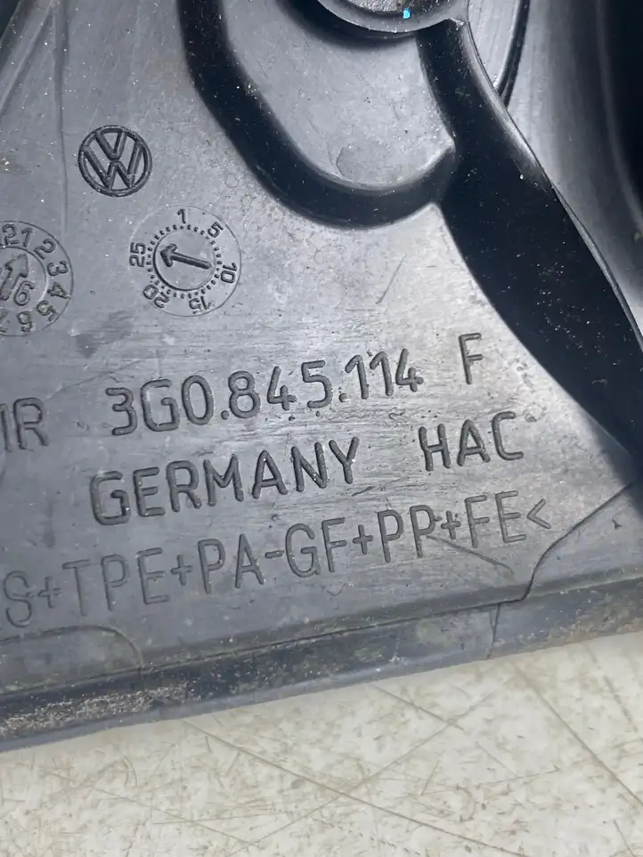 Volkswagen PASSAT B8 (2015 - ) 3G0845114F Форточка двери — фото 6