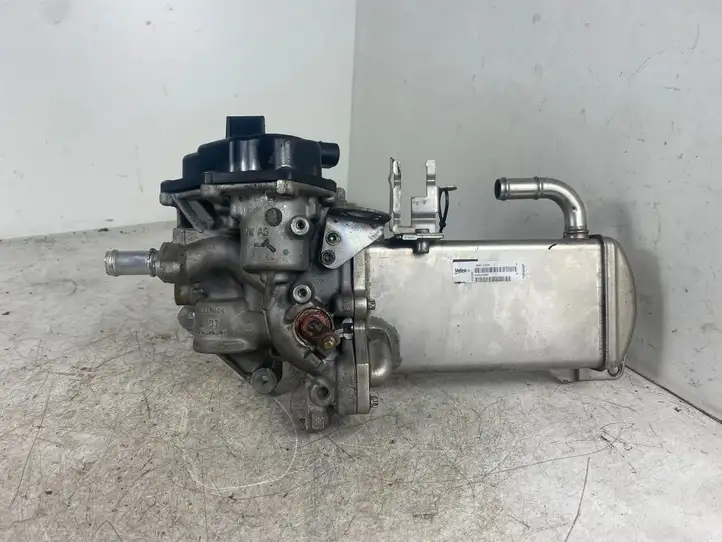 Audi A4 S4 B8 8K (2011 - 2015) 03L131512DN Охладитель клапана EGR — фото 1