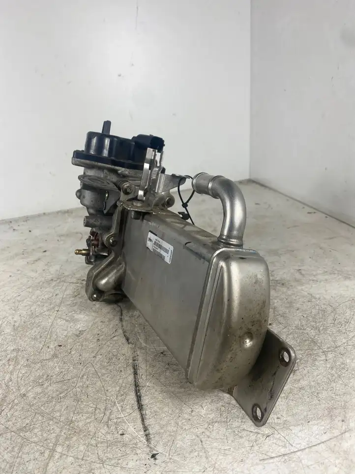 Audi A4 S4 B8 8K (2011 - 2015) 03L131512DN Охладитель клапана EGR — фото 6